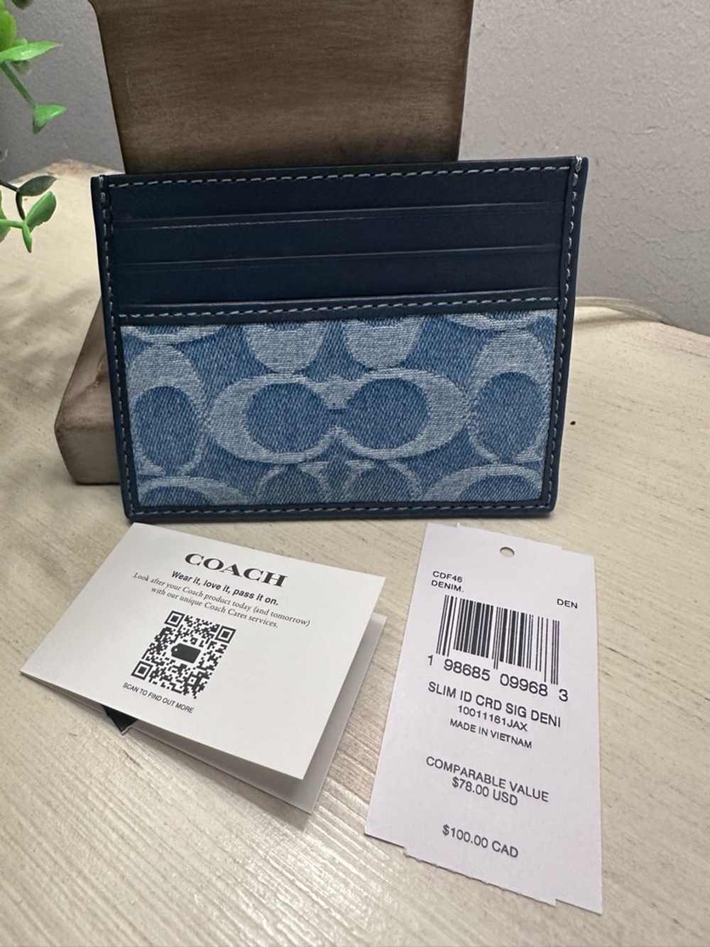 Coach Denim Signature ID Card Case in Blue and Navy - Picture 3 of 4